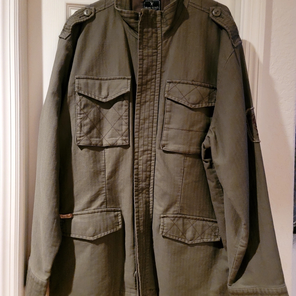 JACKET